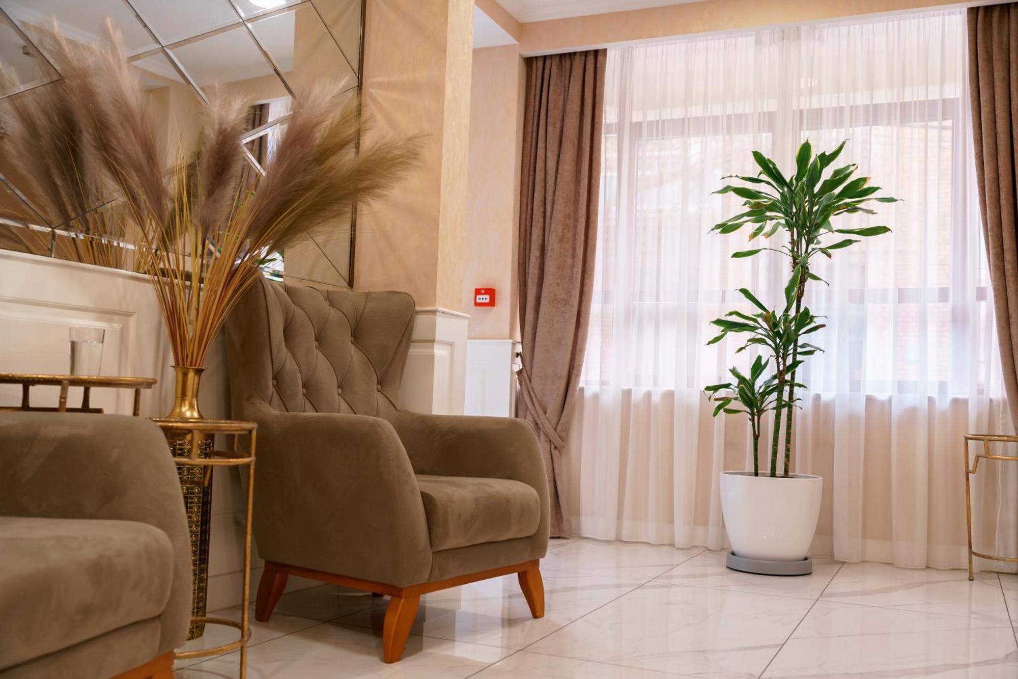 Hotel Well Inn Тбилиси Экстерьер фото