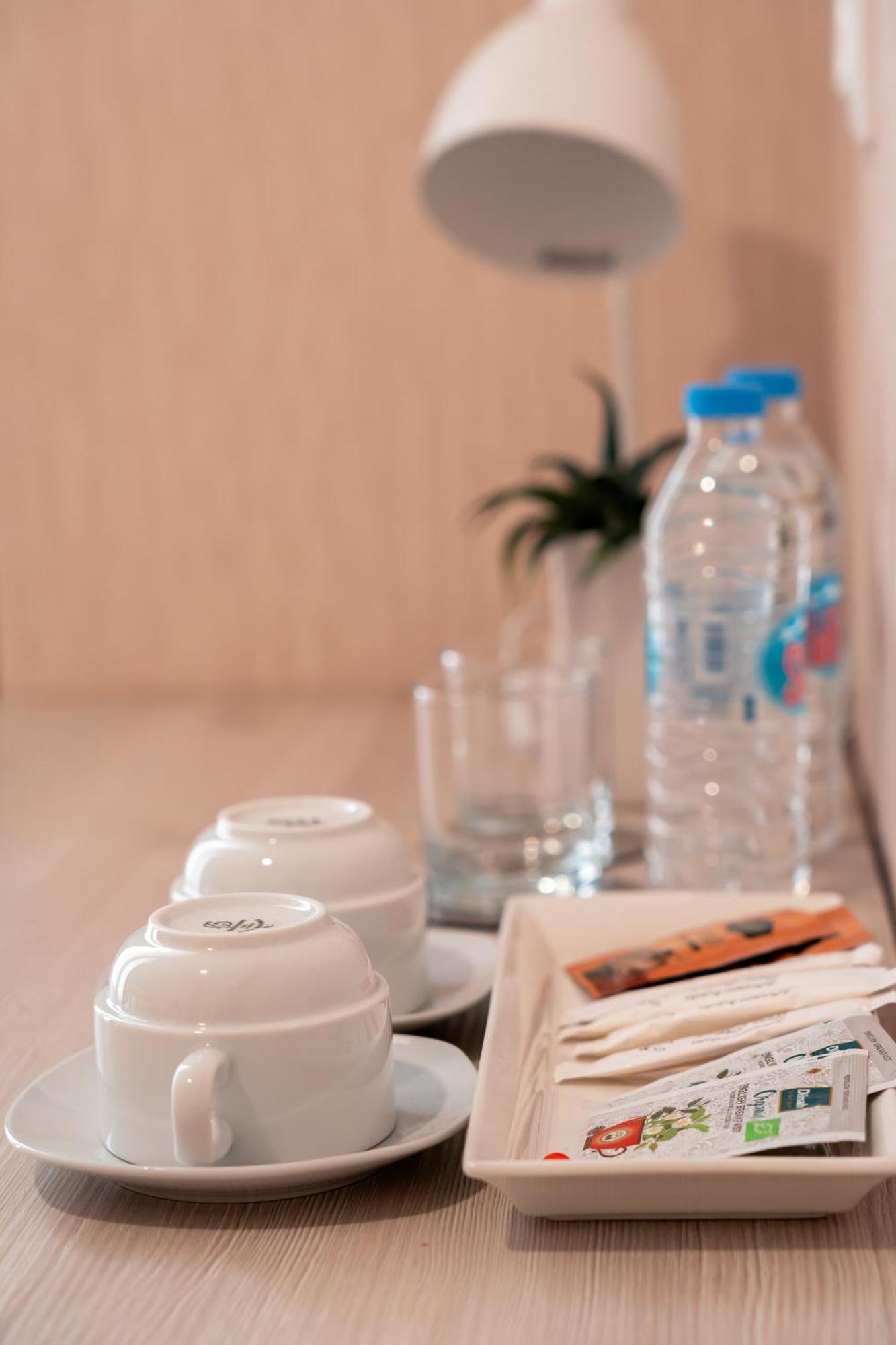 Hotel Well Inn Тбилиси Экстерьер фото